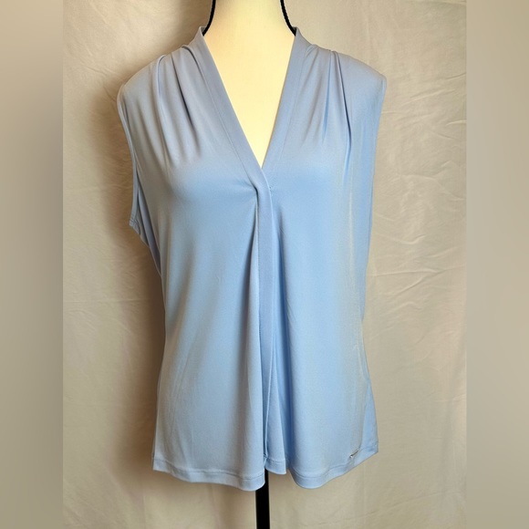 Calvin Klein Matte Jersey V-Neck Shoulder Pleat Sleeveless Top Large Baby Blue - Picture 2 of 10